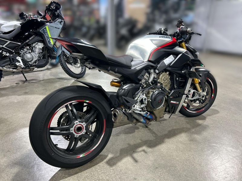 Used 2022 Ducati STREETFIGHTER V4 SP Image 14