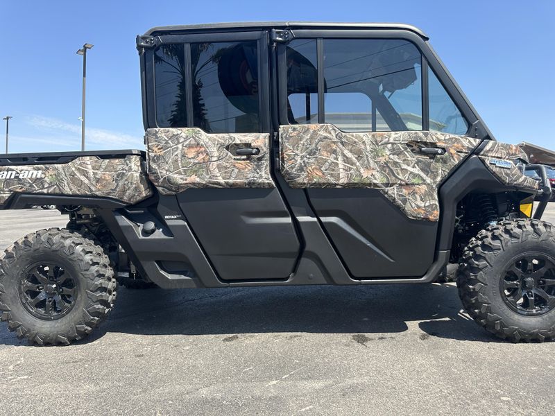 2025 Can-Am DEFENDER MAX LIMITED HD10 CALI WILDLAND CAMOImage 12