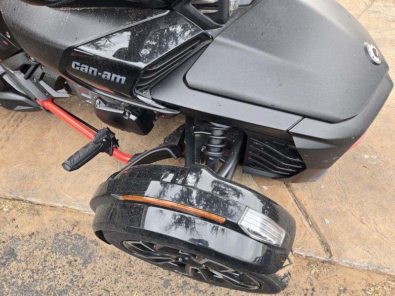 USED 2024 CAN-AM SPYDER F3 Image 16