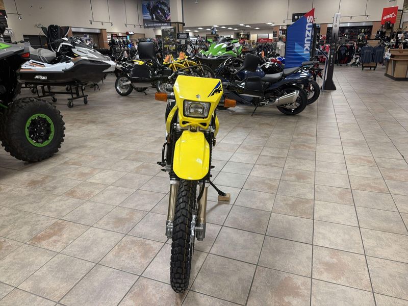 New 2027 Suzuki DR650S Image 12