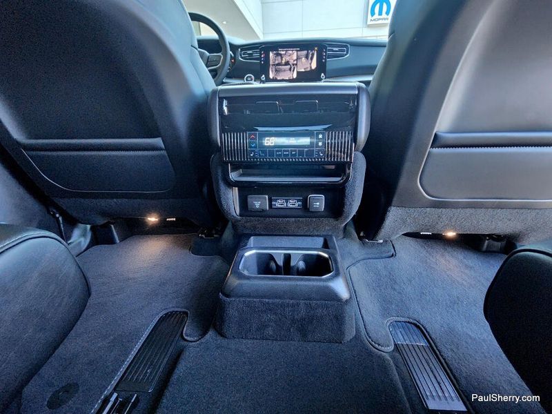 2026 Jeep Grand Wagoneer Limited Reserve 4x4
