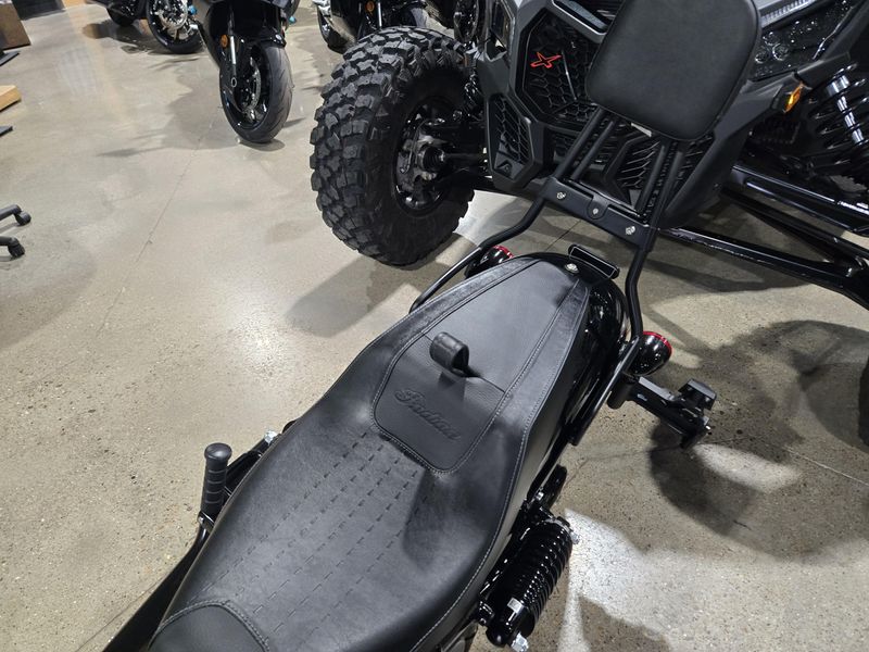 USED 2024 INDIAN MOTORCYCLE CHIEF BLACK METALLIC 49ST BASE Image 16