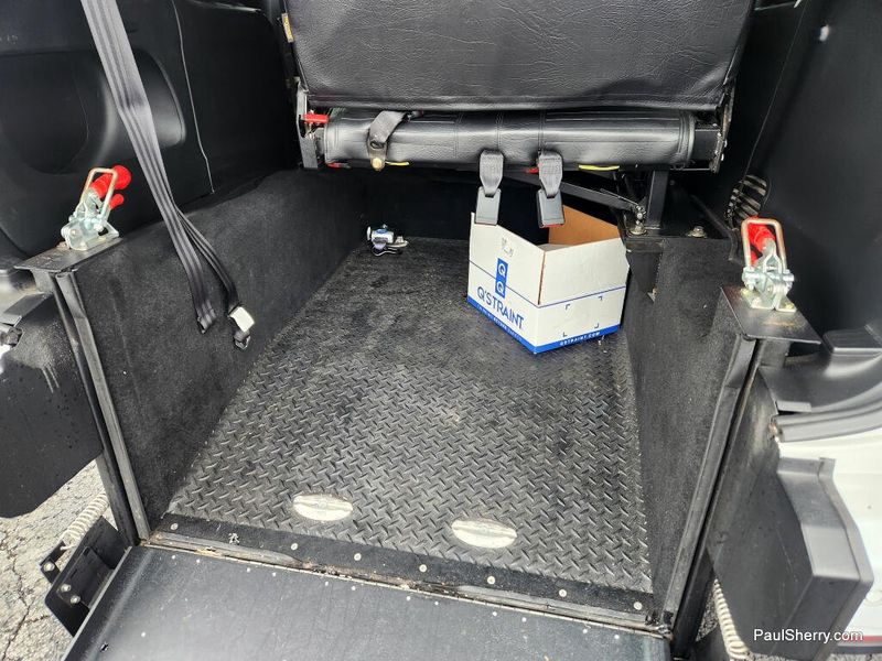 Used 2024 Chrysler Pacifica Touring