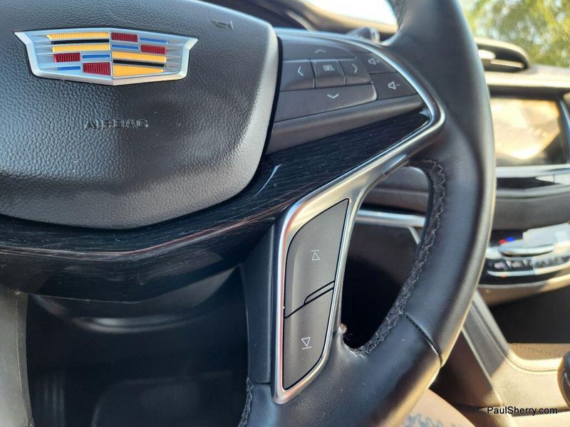 Used 2025 Cadillac XT5 Premium Luxury AWD