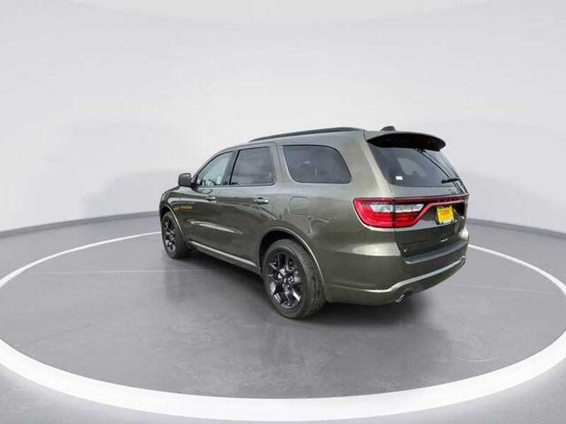 New 2026 Dodge Durango Gt Awd Hemi V8Image 6