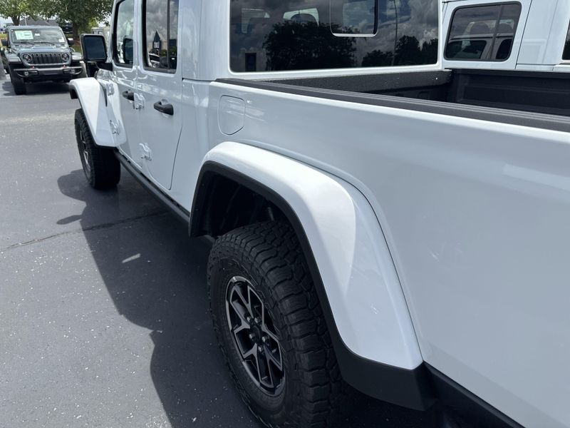 New 2025 Jeep Gladiator Rubicon X 4x4Image 12