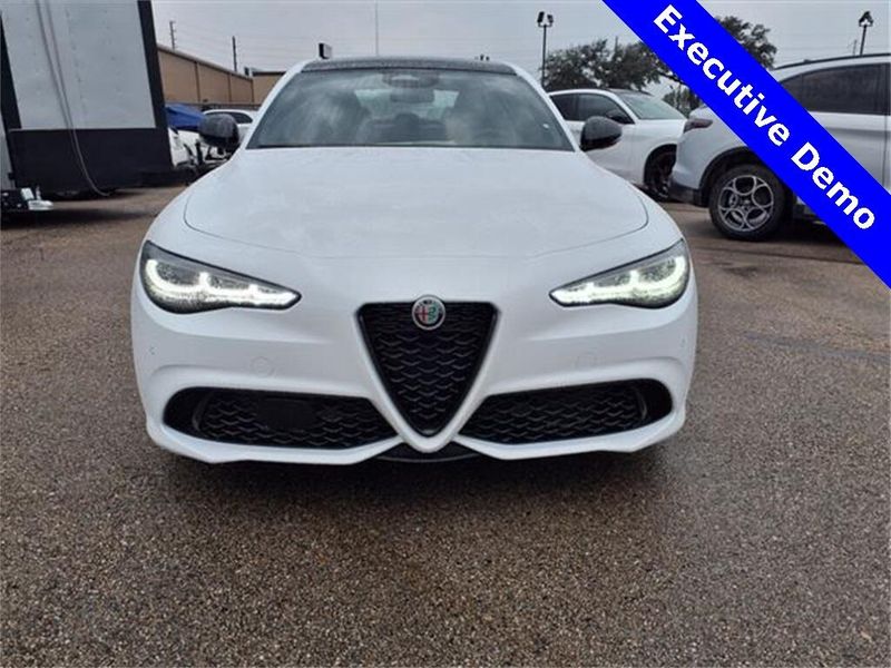 New 2025 Alfa Romeo Giulia SprintImage 4