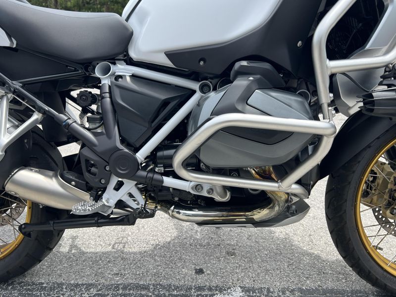 2022 BMW R 1250 GS Adventure
