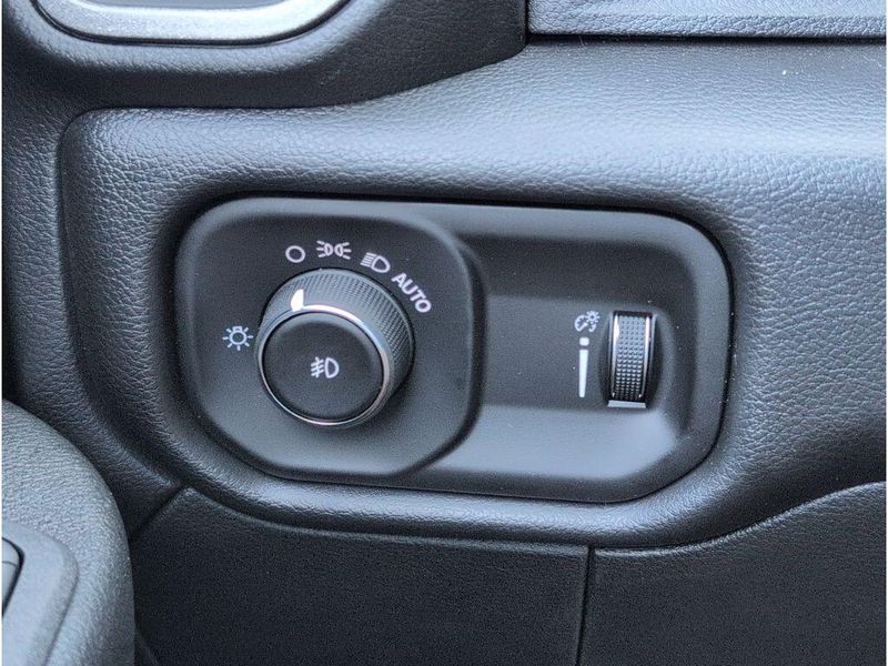 New 2026 RAM 5500 Tradesman Chassis Crew Cab 4x4 60