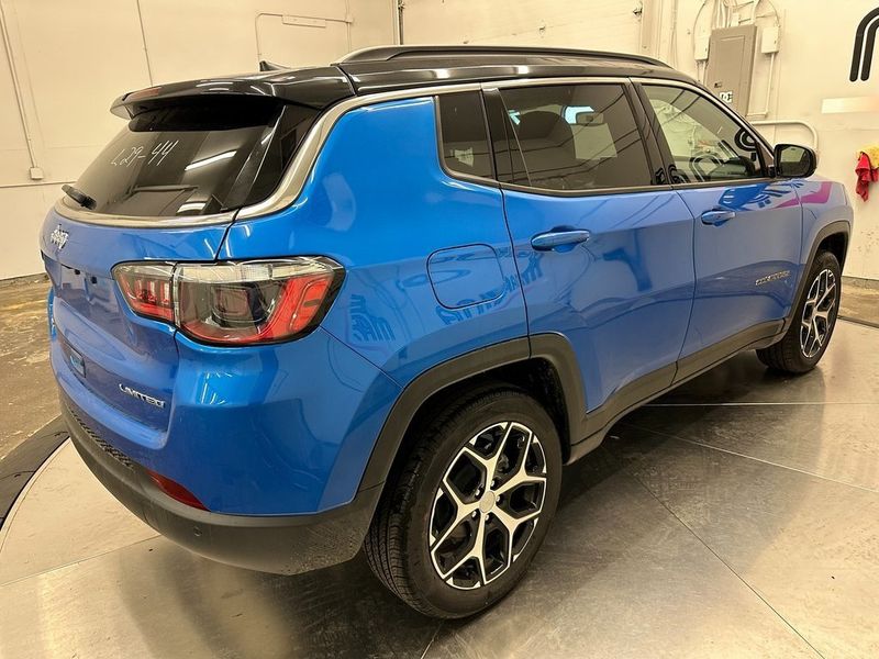 2024 Jeep Compass Limited 4x4Image 10