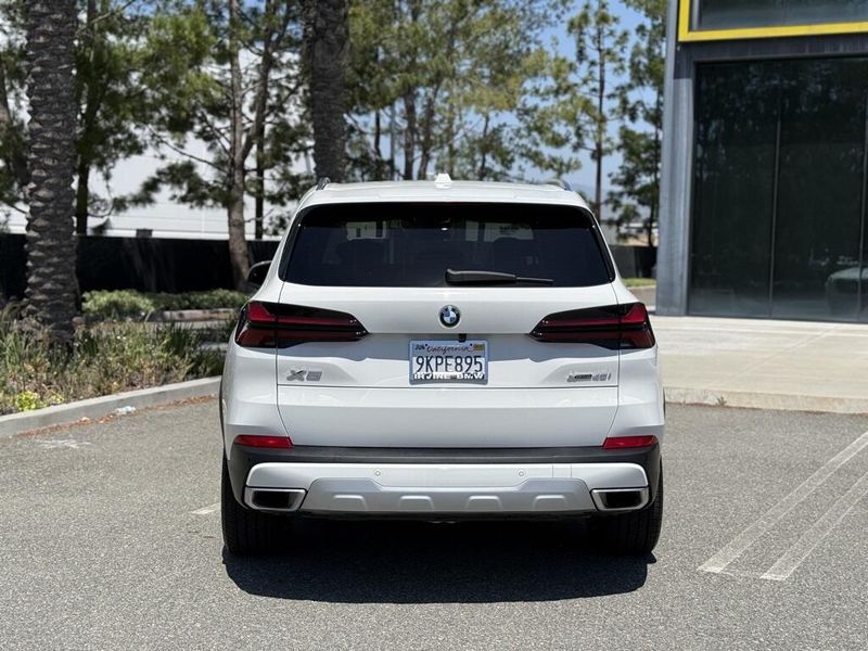 2025 BMW X5 xDrive40iImage 7