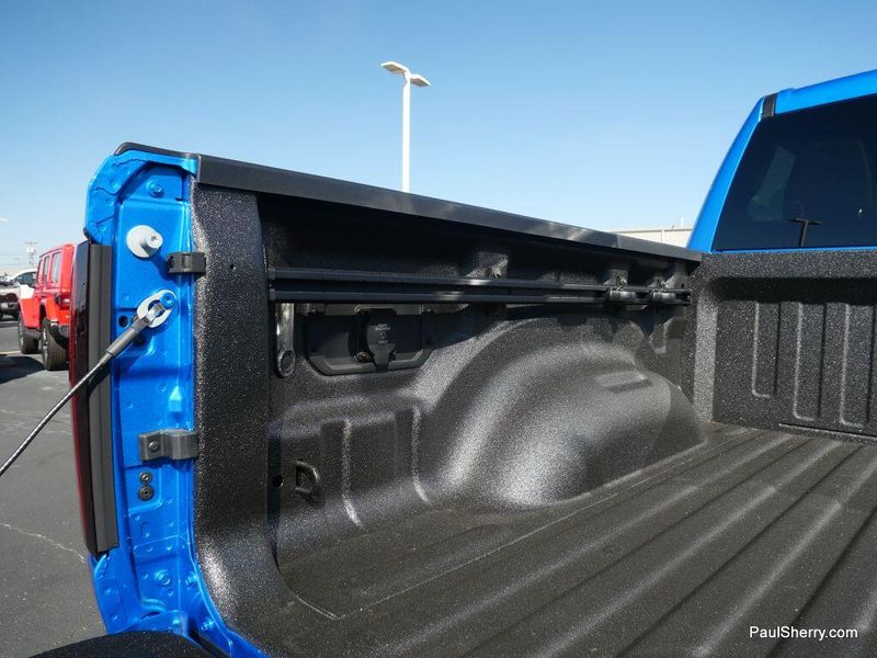 2026 Ram 1500 Laramie photo 9