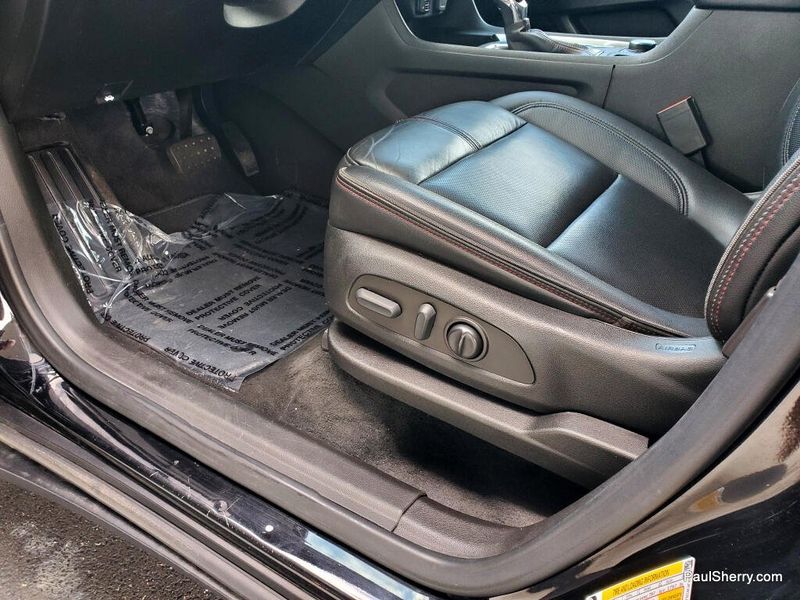 Used 2022 Chevrolet Traverse RS