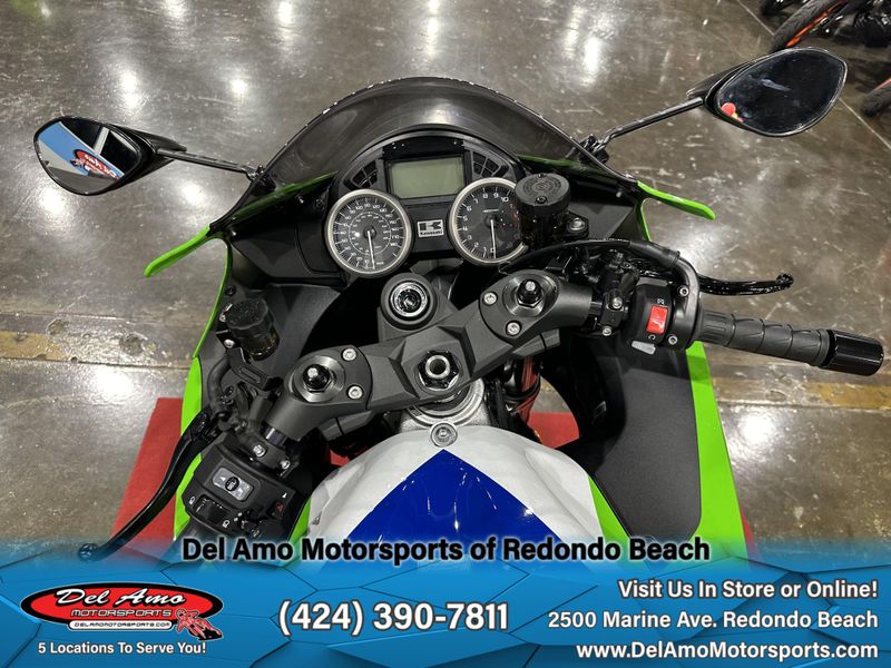 2024 Kawasaki ZX1400JRFNL-GN1  in a LIME GREEN/PEARL CRYSTAL WHITE/BLUE exterior color. Del Amo Motorsports of Redondo Beach (424) 304-1660 delamomotorsports.com 