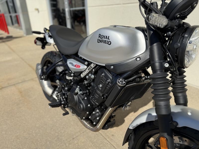2026 Royal Enfield GUERRILLA 450Image 7