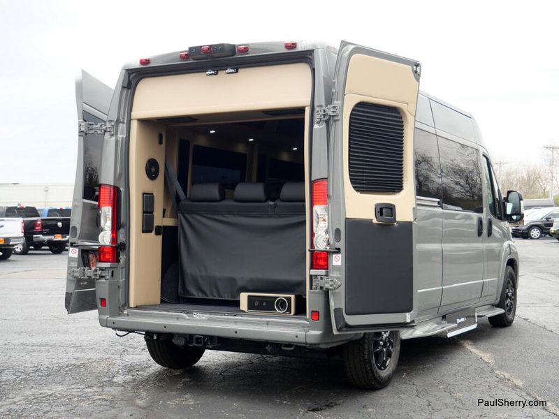 New 2026 RAM Promaster 2500 Slt+ Window Van High Roof 159' Wb