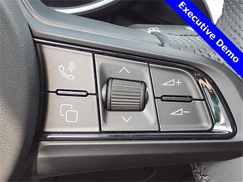 New 2025 Alfa Romeo Giulia RwdImage 23