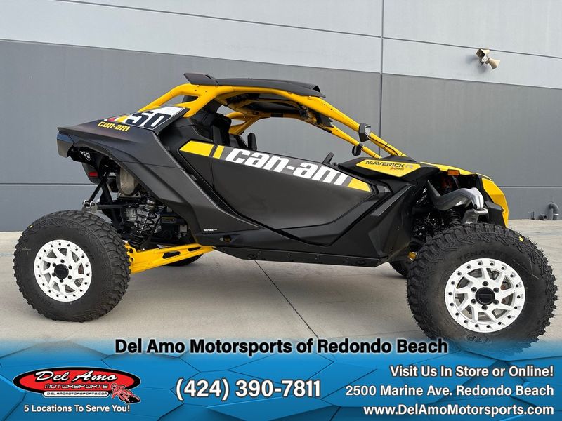 2024 Can-Am 7ARC  in a CARBON BLACK & NEO YELLOW exterior color. Del Amo Motorsports of Redondo Beach (424) 304-1660 delamomotorsports.com 