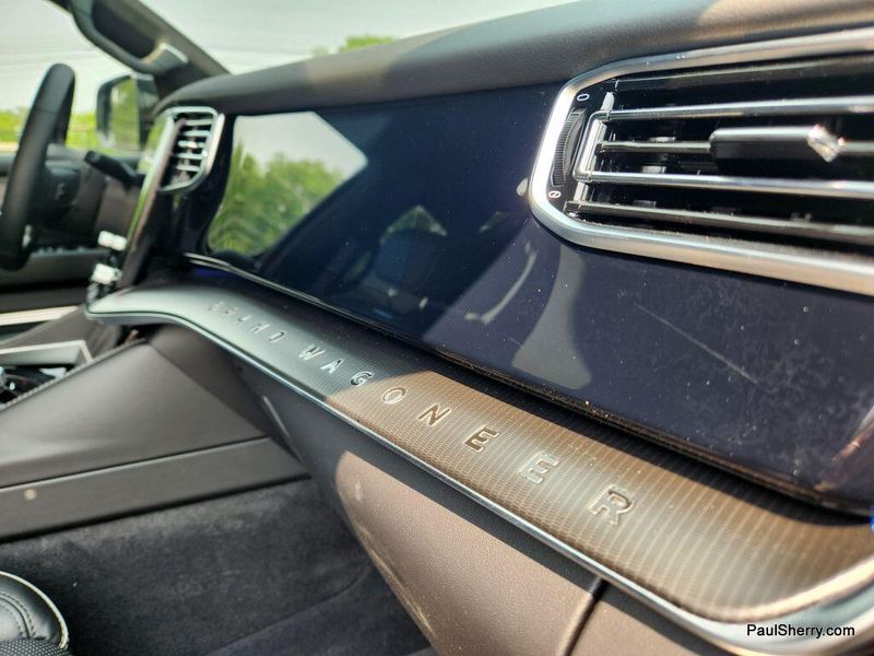 2024 Jeep Grand Grand Wagoneer Wagoneer L Obsidian 4x4Image 31
