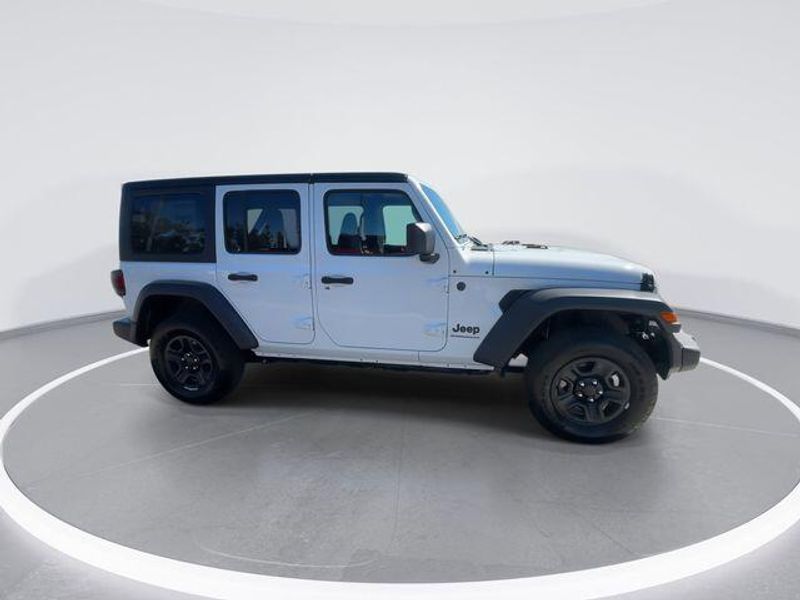New 2026 Jeep Wrangler 4-door SportImage 9