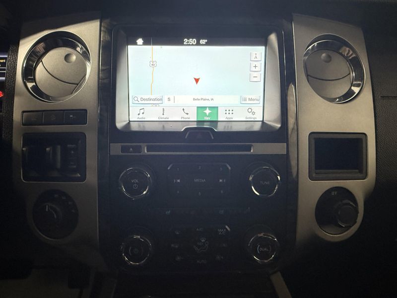 Used 2016 Ford Expedition LimitedImage 35