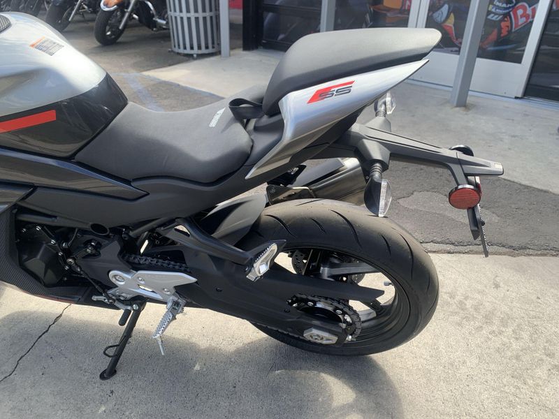 New 2025 CFMOTO 450SS Image 13