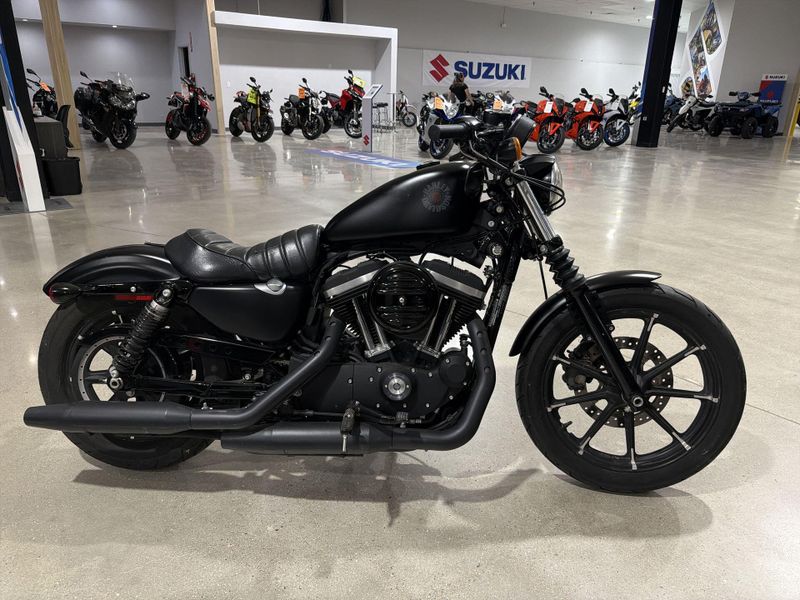 Used 2020 Harley-Davidson SPORTSTER IRON 883 Image 18