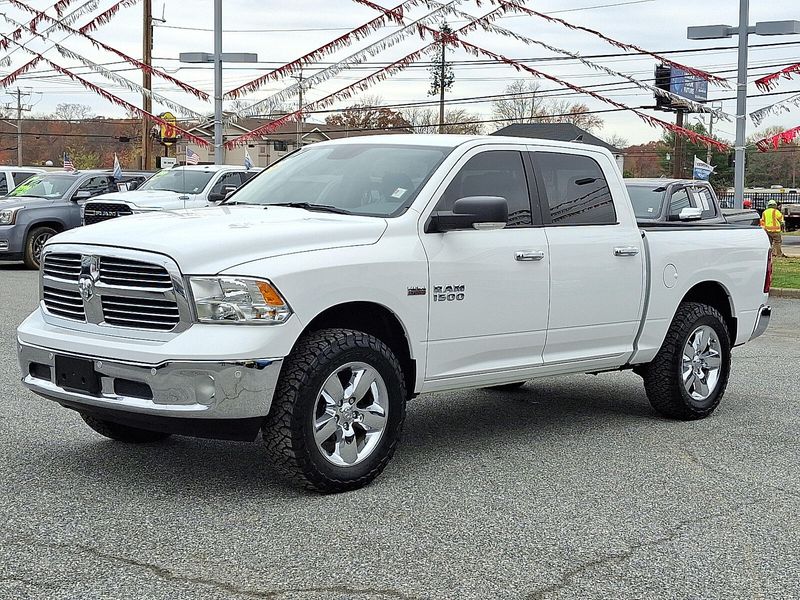 2017 Ram 1500 Big Horn photo 3