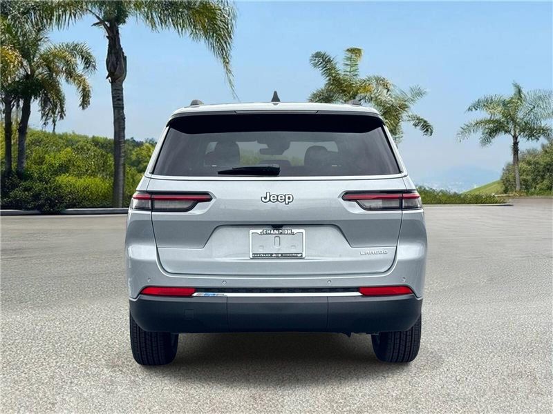New 2026 Jeep Grand Cherokee L Laredo X 4x2