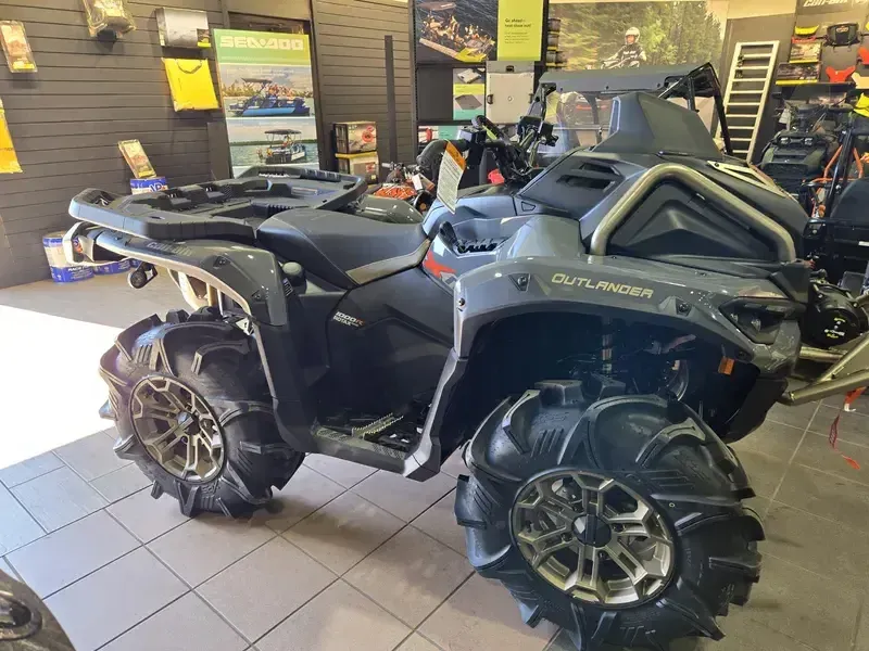 NEW 2026 CAN-AM OUTLANDER X MR 1000 Image 2