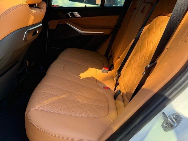 New 2026 BMW X5 xDrive40iImage 27
