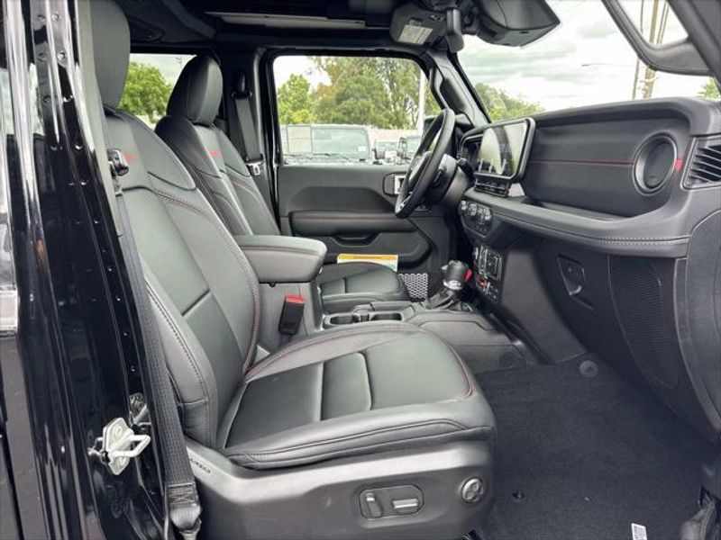 New 2026 Jeep Wrangler 4-door Rubicon X