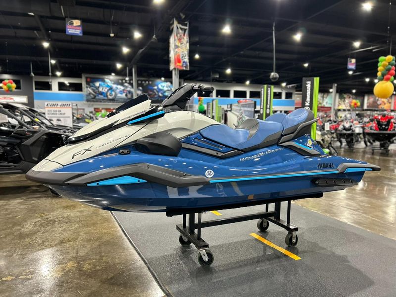 New 2025 Yamaha FX LIMITED SVHO Image 17