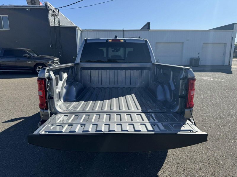 2025 RAM 1500 Laramie Crew Cab 4x4 5