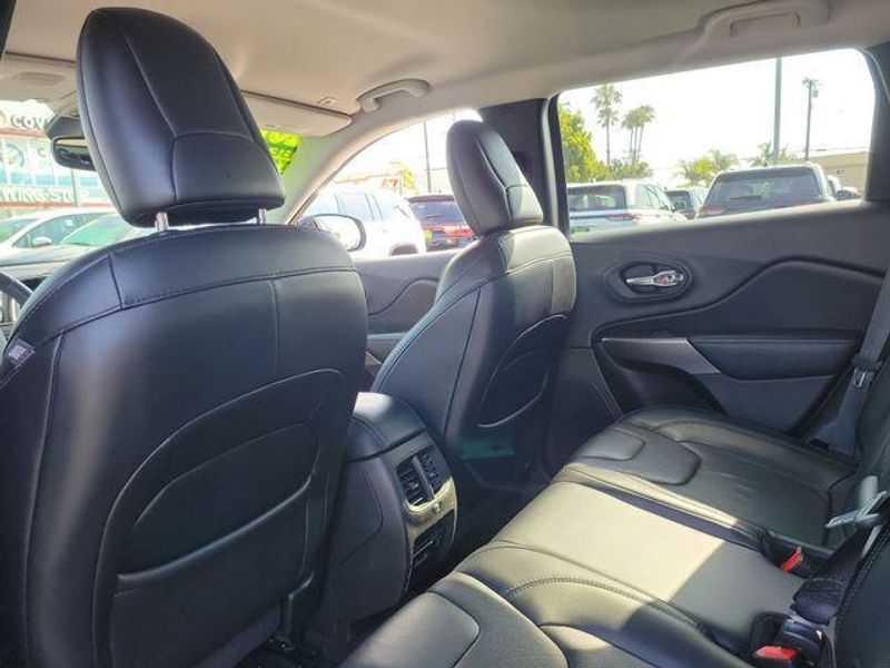 Used 2019 Jeep Cherokee Limited