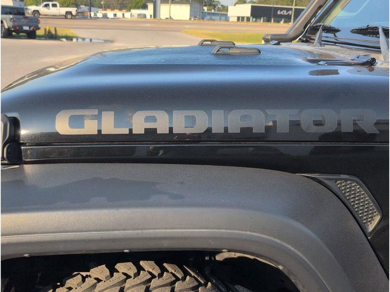 Used 2020 Jeep Gladiator Sport SImage 10