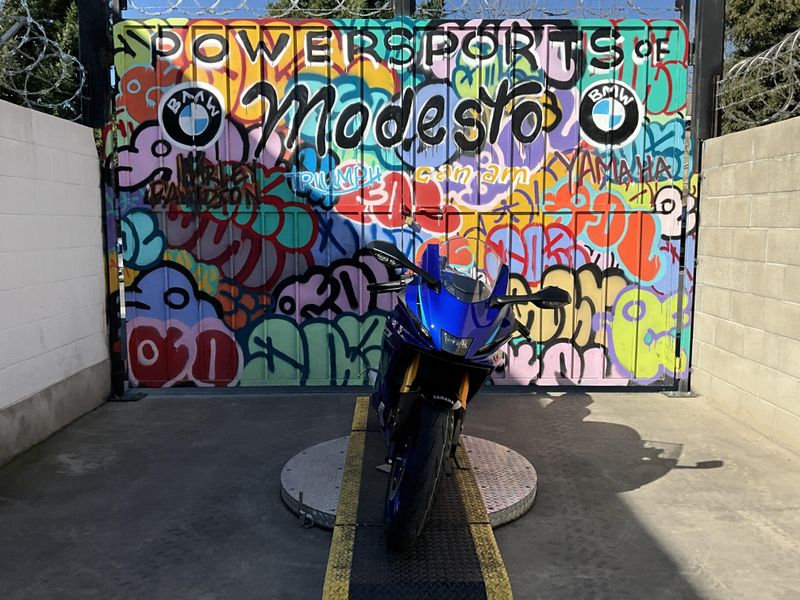 New 2026 Yamaha YZF-R7 Image 2
