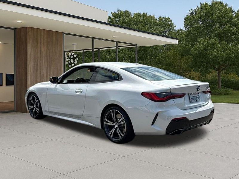 Used 2024 BMW 4 Series M440iImage 12