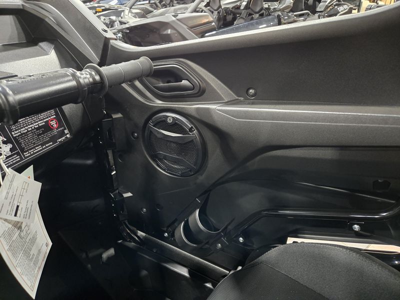 2025 Kawasaki TERYX KRX4 1000 BLACKOUT EDITION MATTE SPARK BLACK Image 24