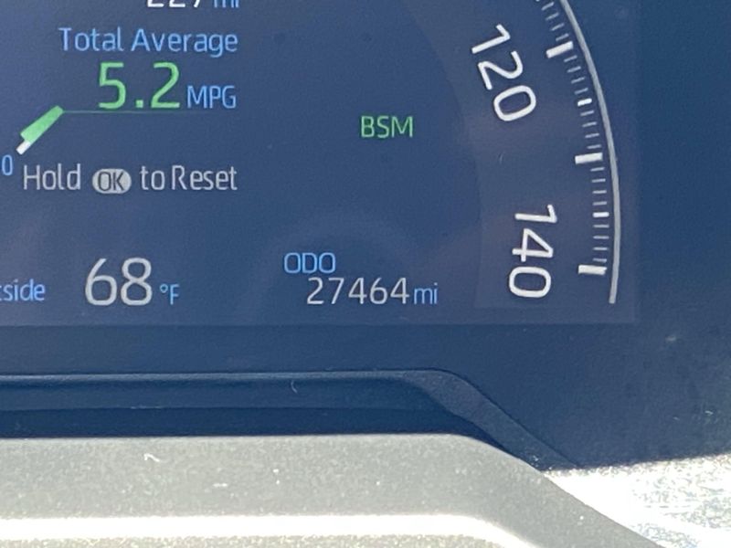 2024 Toyota RAV4 XLEImage 30