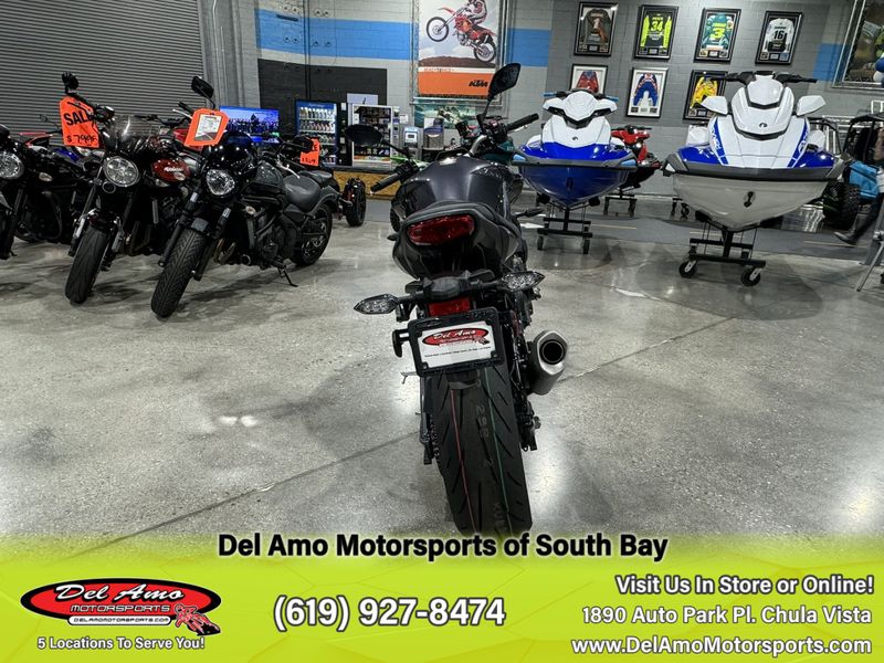 2024 Yamaha MT10RCGY  in a MIDNIGHT CYAN exterior color. Del Amo Motorsports of South Bay (619) 547-1937 delamomotorsports.com 