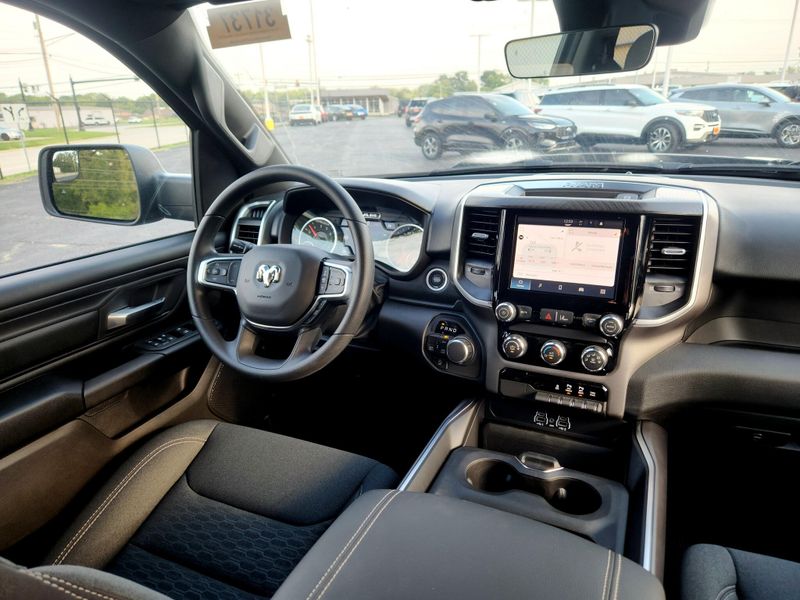New 2026 RAM 1500 Express Crew Cab 4x4 5'7' Box
