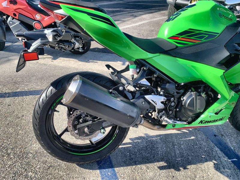 Used 2023 Kawasaki NINJA 400 Image 13