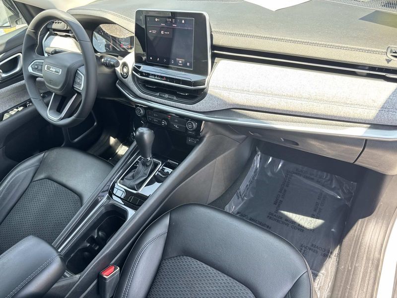 Used 2022 Jeep Compass Latitude