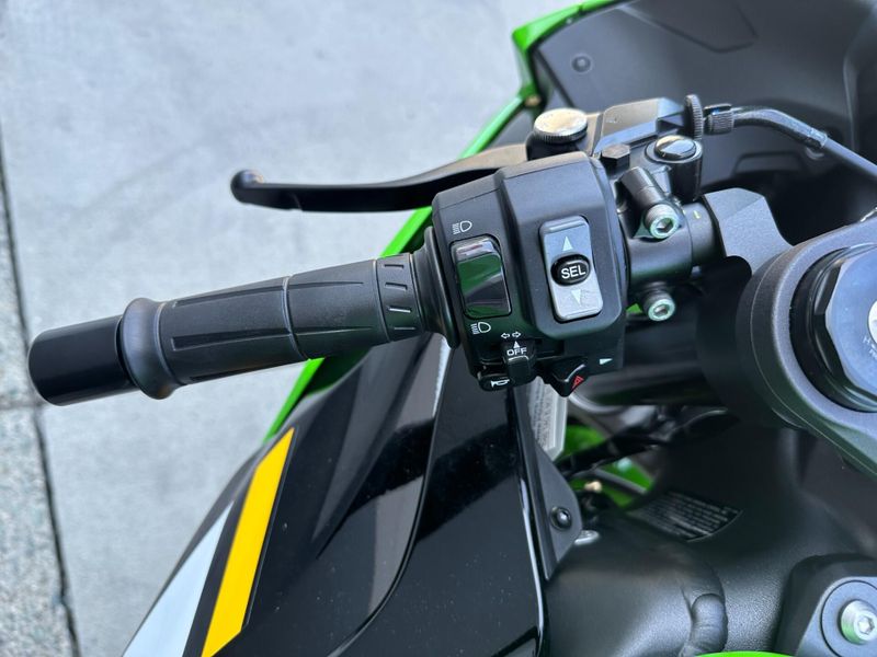 New 2025 Kawasaki NINJA ZX-6R KRT EDITION ABS Image 20