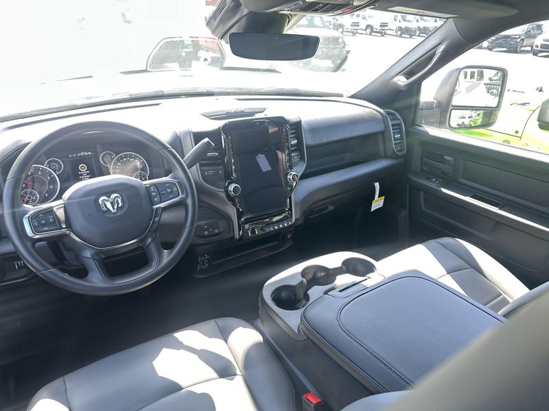 New 2025 RAM 2500 Tradesman Crew Cab 4x4 6