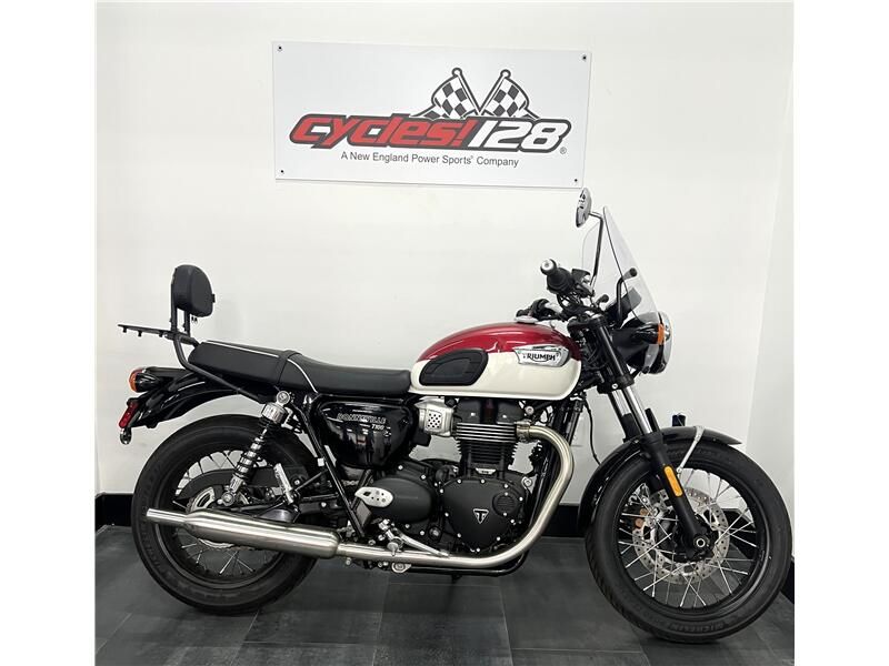 Used 2024 Triumph BONNEVILLE T-100 Image 2