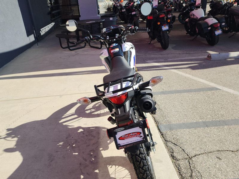 New 2025 Honda XR150L Image 13
