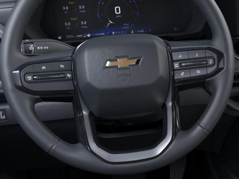 New 2025 Chevrolet Colorado 2WD LTImage 19