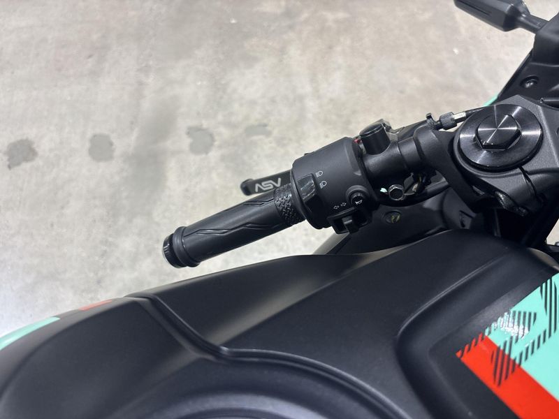 New 2026 Yamaha YZF-R3 ABS Image 20